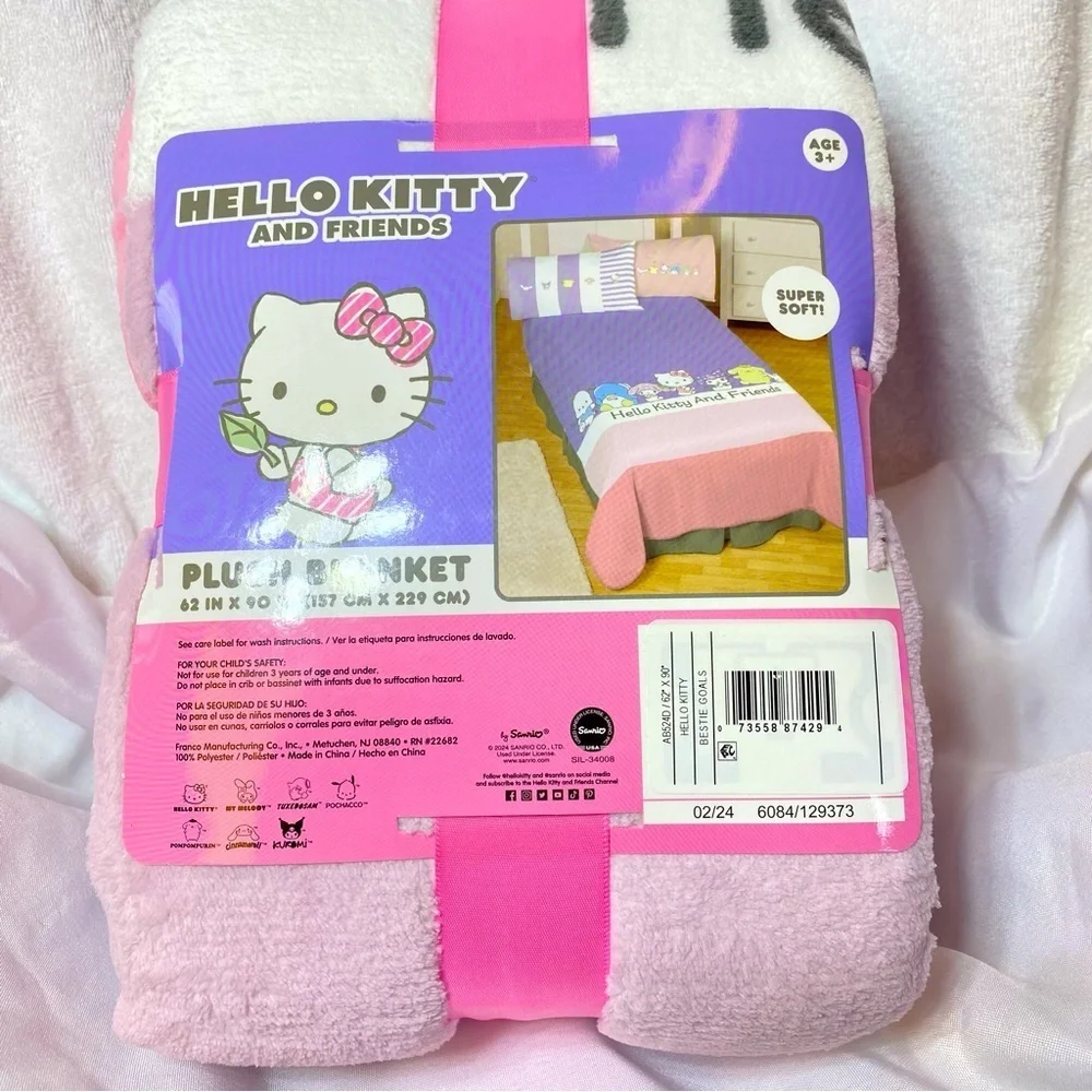 Hello Kitty and Friends Throw Plush Blanket bedspread brand new!